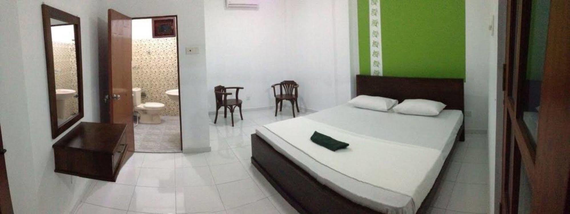 Star City Villa Коломбо Екстериор снимка